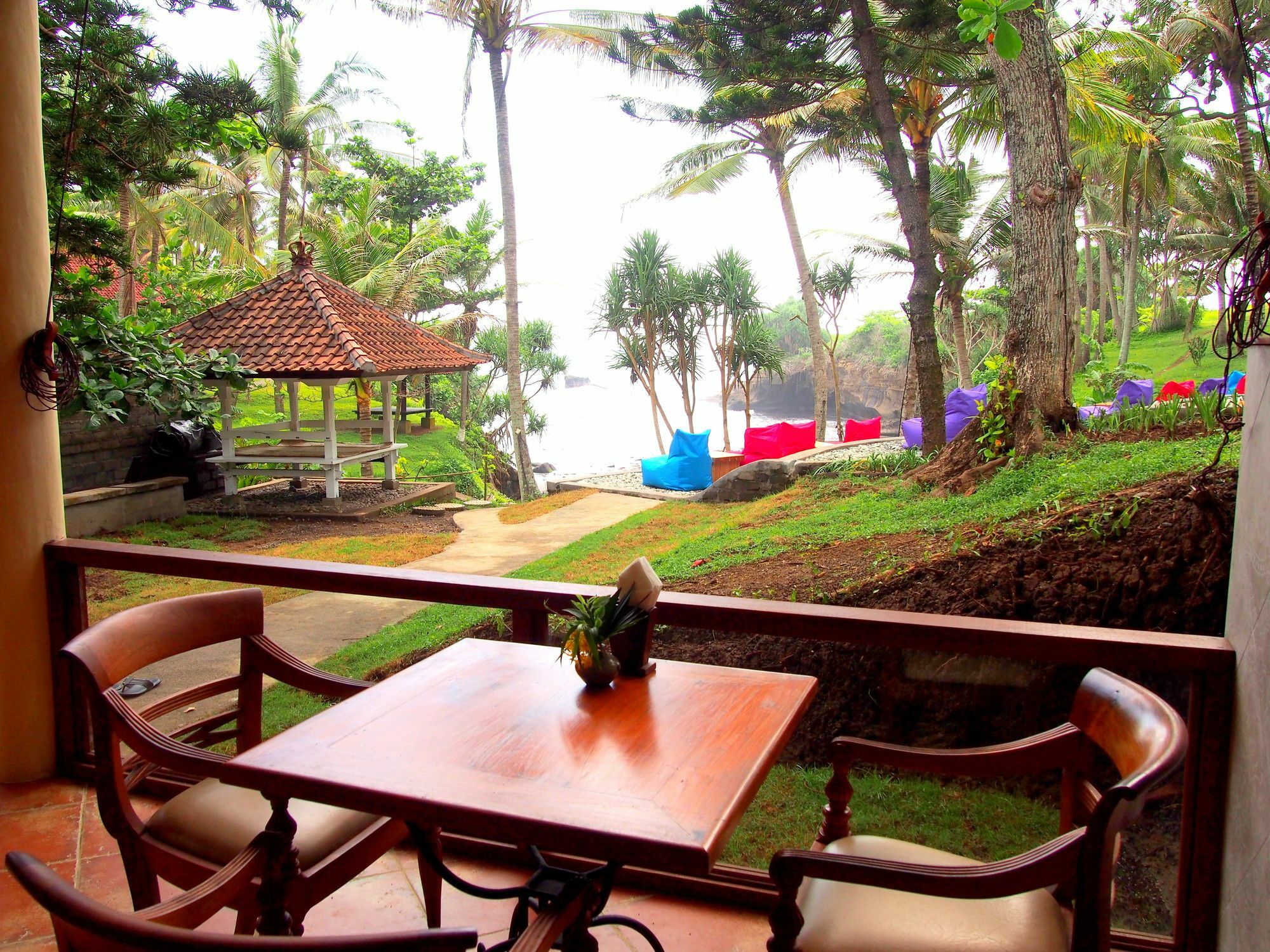 Gajah Mina Beach Resort Selemadeg  Kültér fotó