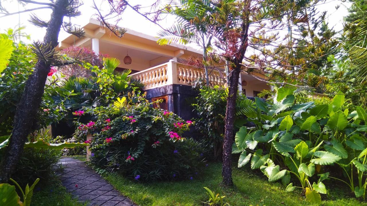 Gajah Mina Beach Resort Selemadeg  Kültér fotó
